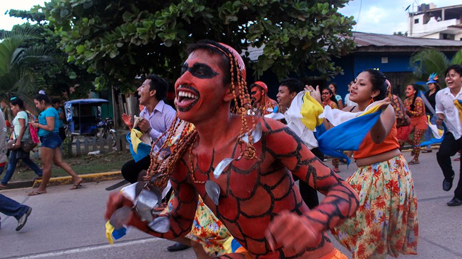 Fiesta De San Juan Toda La Selva Celebra Rumbos De Sol Piedra