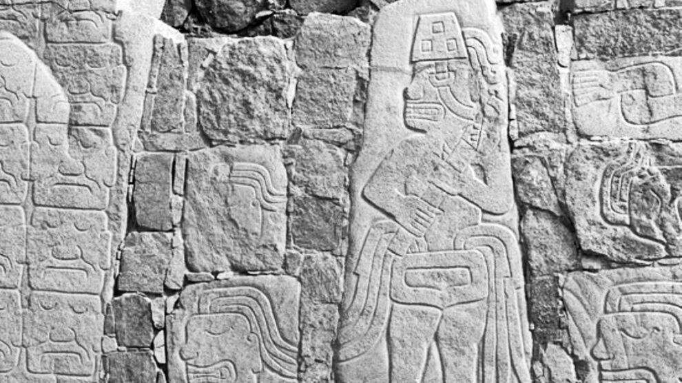 Sechín, guerreros de piedra. Muestra fotográfica se exhibe en Lima - Rumbos de Sol & Piedra